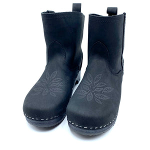 Hannah Boots | Black Leaves