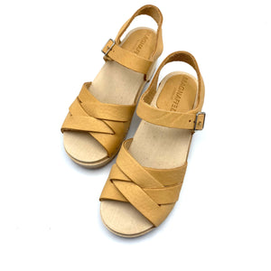 Louise Low-heel Clog Sandals | Veggie Tan Leather