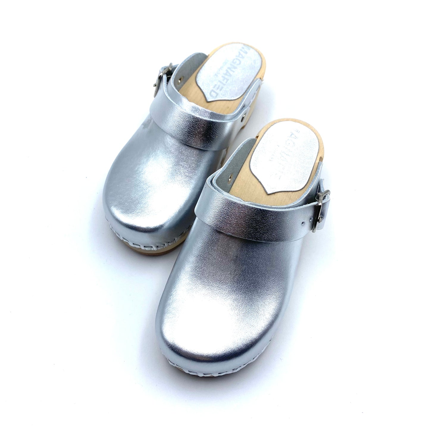 Studio Lily Clogs | Shiny Silver