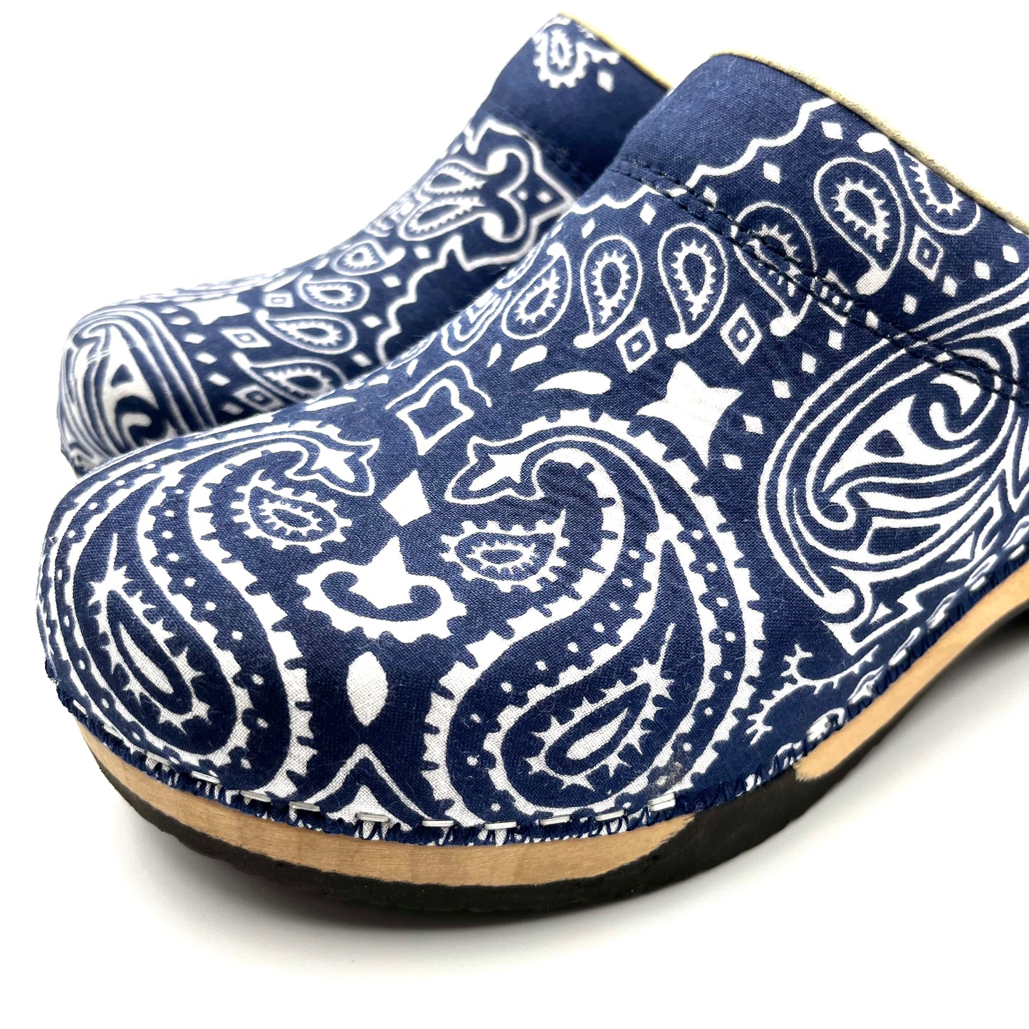 Studio Embla Clogs | Navy Bandana EU40/US10